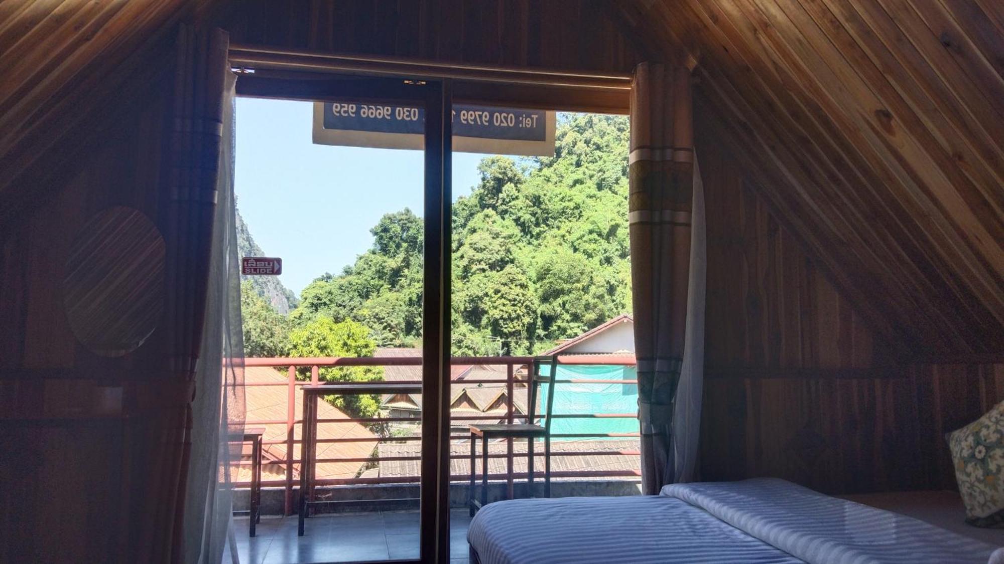 Amphai Guest House Nongkhiaw Exteriör bild