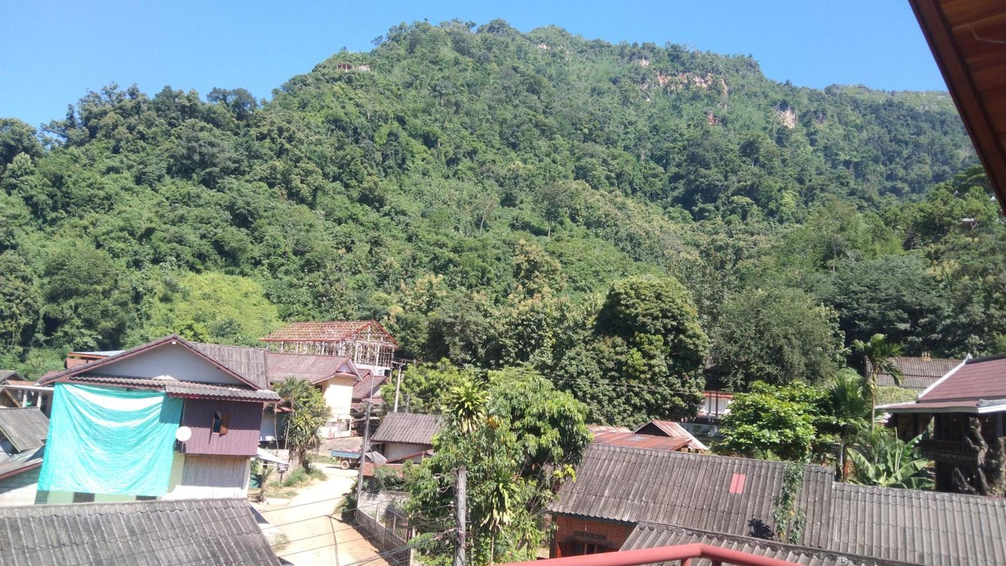 Amphai Guest House Nongkhiaw Exteriör bild
